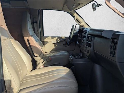 Used 2019 Chevrolet Express 2500 Extended w/ Driver Convenience Package image 22