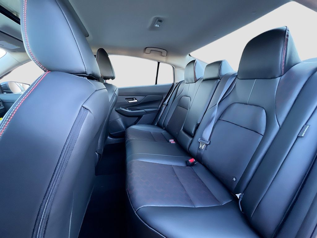 Used 2026 Nissan Sentra SR w/ SR Premium Package FWD image 24