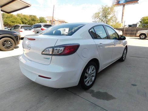 Used 2012 MAZDA MAZDA3 i Touring image 8