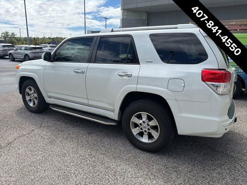 Used 2013 Toyota 4Runner SR5 w/ Premium Pkg image 2