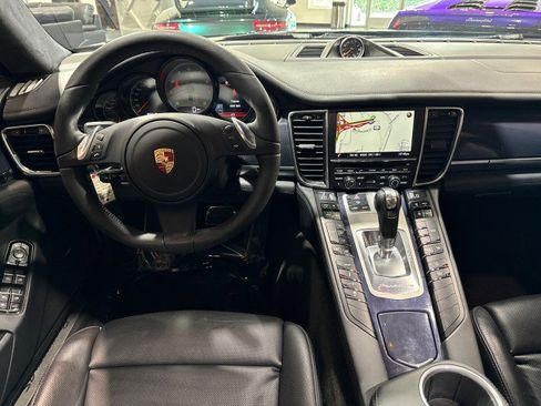 Used 2014 Porsche Panamera 4S Executive image 58