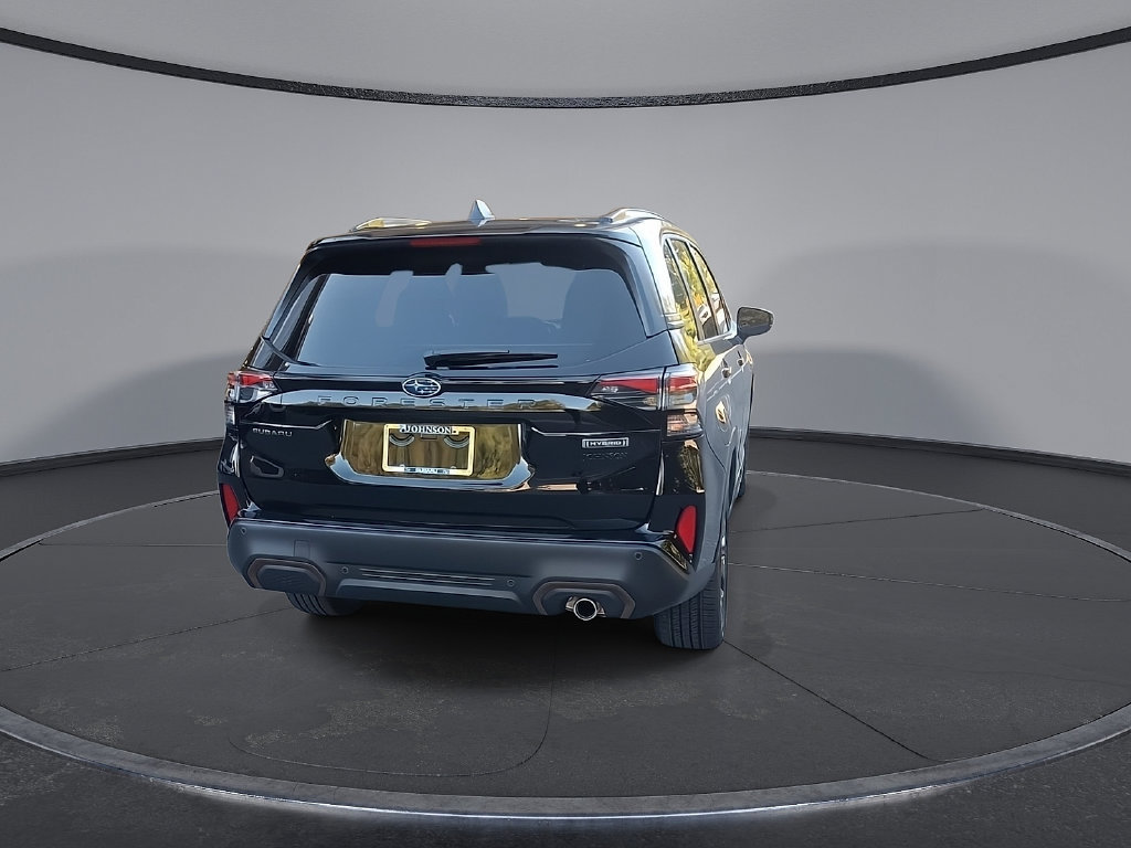 New 2026 Subaru Forester Touring AWD/4WD image 3