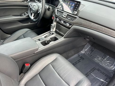 Used 2021 Honda Accord EX-L image 15