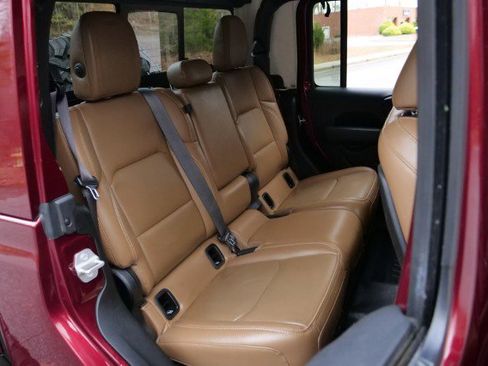 Used 2021 Jeep Gladiator Rubicon image 43