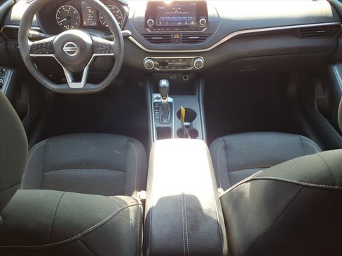 Used 2021 Nissan Altima 2.5 S image 17