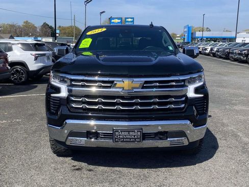 Used 2024 Chevrolet Silverado 1500 LTZ image 2