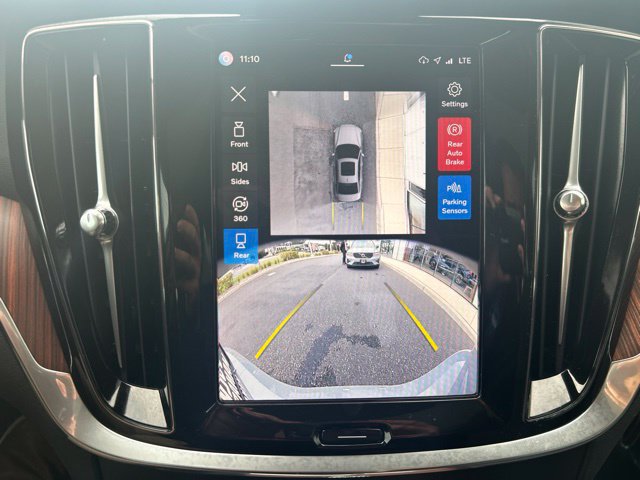 Certified 2025 Volvo S60 B5 Plus AWD/4WD image 25