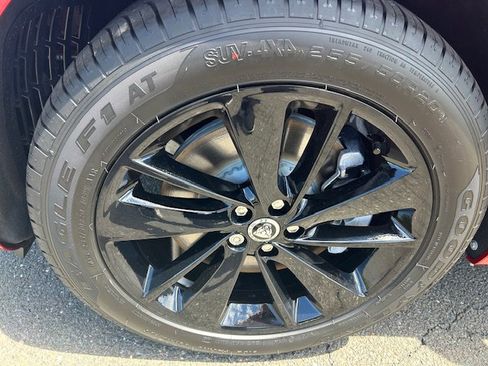 New 2026 Jaguar F-PACE R-Dynamic S image 11