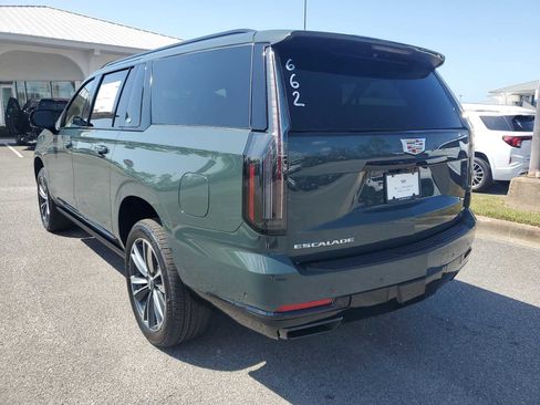 New 2026 Cadillac Escalade ESV Sport w/ Touring Package image 3