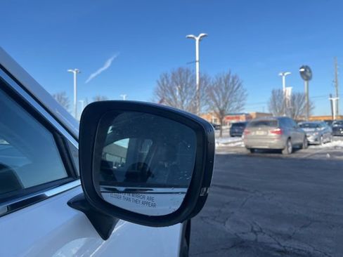 Used 2019 MAZDA CX-9 Touring w/ Touring Premium Package image 7