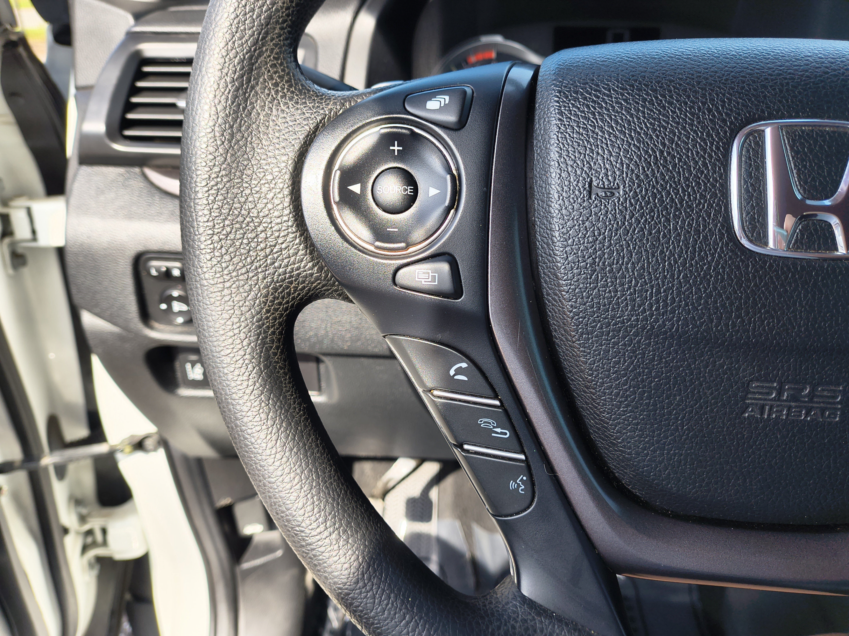 Used 2022 Honda Ridgeline Sport image 30