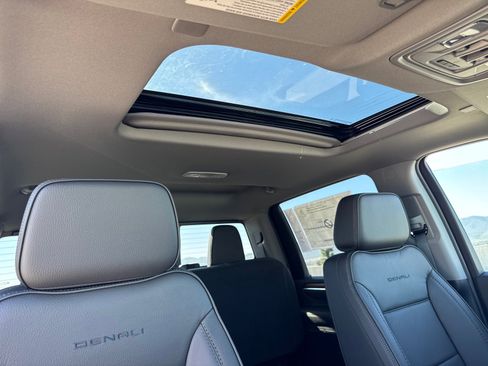 New 2026 GMC Sierra 2500 Denali w/ Denali Reserve Package image 16