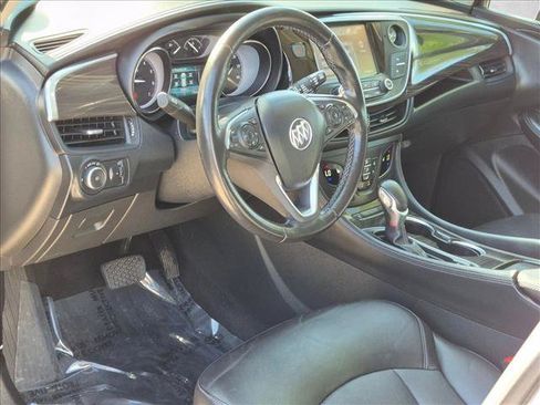 Used 2019 Buick Envision Essence AWD/4WD image 9