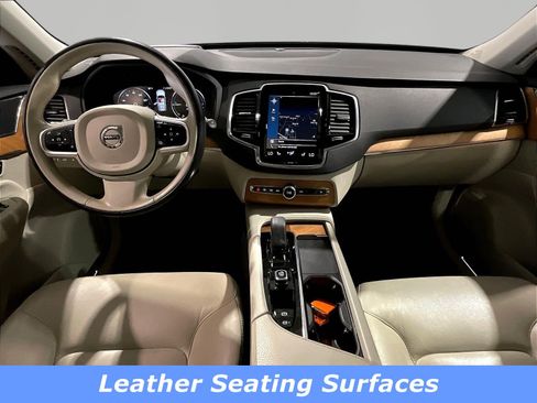 Used 2022 Volvo XC90 T8 Inscription Expression w/ Advanced Package AWD/4WD image 7