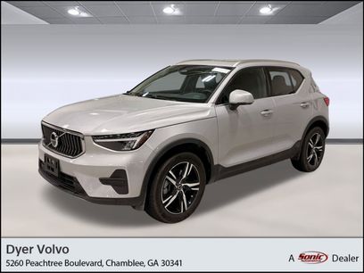 Certified 2025 Volvo XC40 B5 Core