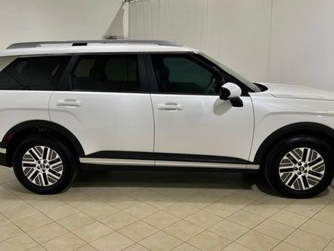 Used 2026 Hyundai Palisade SEL Premium FWD image 6