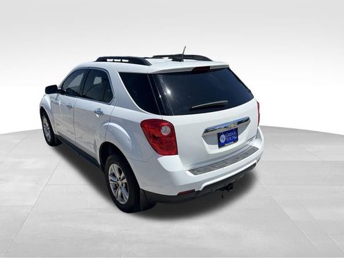 Used 2015 Chevrolet Equinox LT w/ Driver Convenience Package FWD image 4