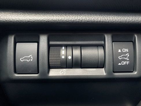 Certified 2025 Subaru Forester Premium image 51