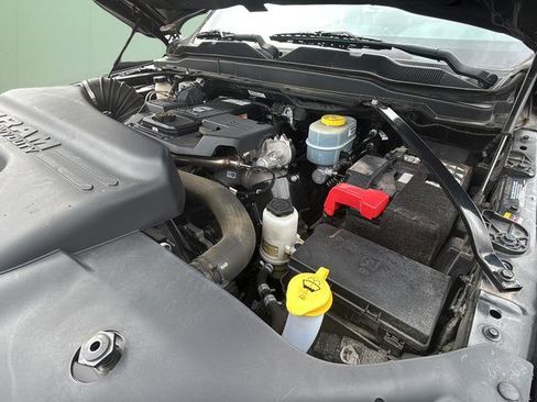 Used 2022 RAM 3500 Big Horn w/ Night Edition image 12