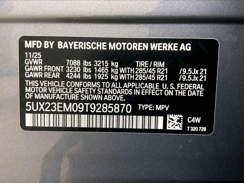 Used 2026 BMW X7 xDrive40i w/ M Sport Package AWD/4WD image 36