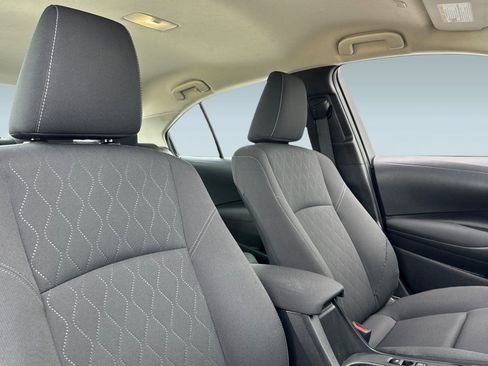 Used 2024 Toyota Corolla LE image 30