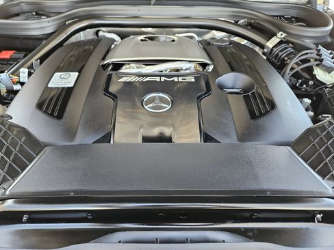 Certified 2025 Mercedes-Benz G 63 AMG 4MATIC image 31