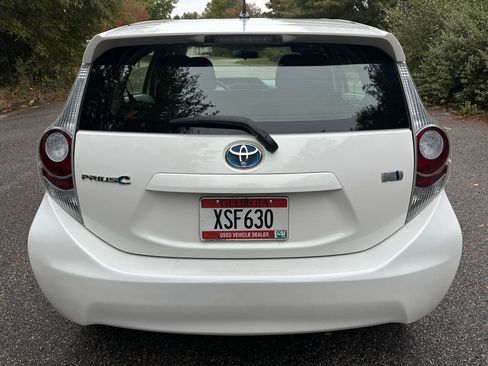 Used 2013 Toyota Prius C Two image 4