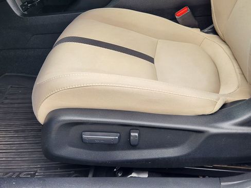 Used 2020 Honda Civic EX image 23
