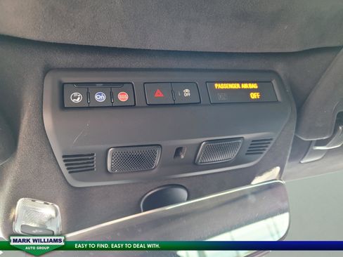 Used 2021 Chevrolet Corvette Stingray Premium Conv w/ Z51 Performance Package image 27