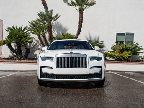 Used 2022 Rolls-Royce Ghost w/ Ghost Package image 5