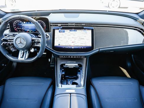New 2026 Mercedes-Benz E 53 AMG e 4MATIC Sedan image 11