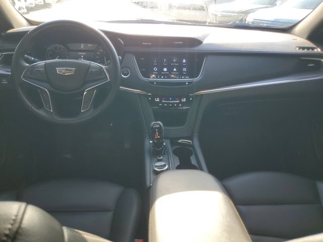 Certified 2023 Cadillac XT5 Luxury FWD image 14