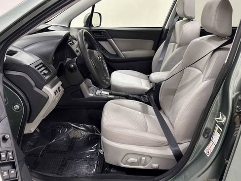 Used 2015 Subaru Forester 2.5i Premium w/ All-Weather Package image 13