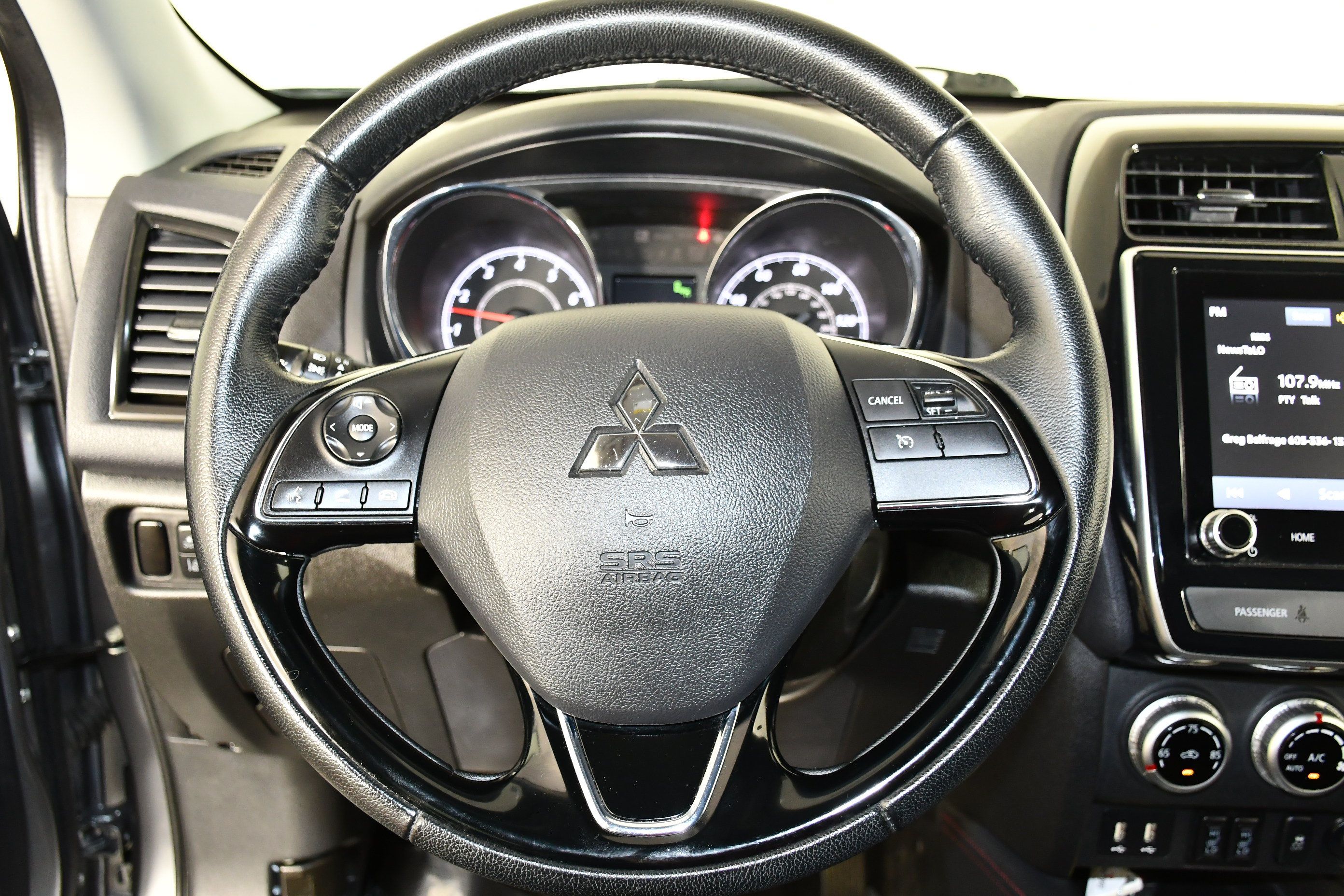 Used 2024 Mitsubishi Outlander Sport SE AWD/4WD image 13