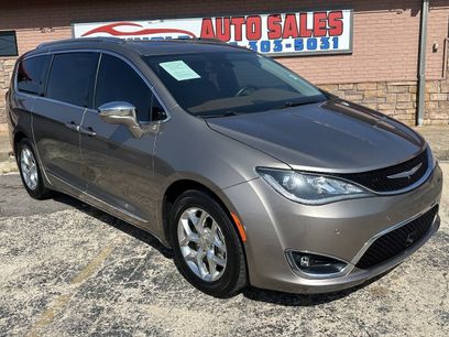 Used 2017 Chrysler Pacifica Limited