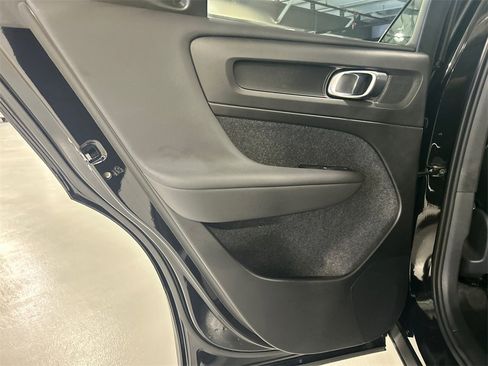 Used 2026 Volvo XC40 B5 Plus w/ Protection Package Premier image 21