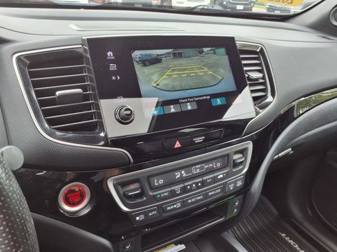 Used 2022 Honda Passport Elite image 10