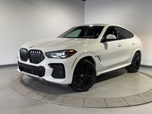 Used 2023 BMW X6 xDrive40i w/ M Sport Package AWD/4WD image 3
