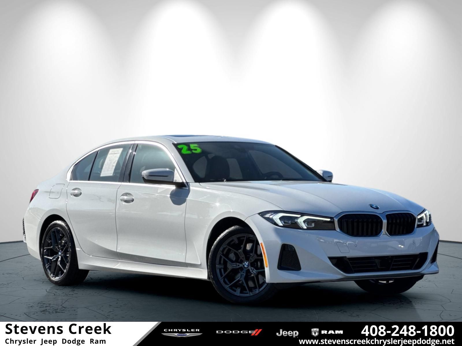 Used 2025 BMW 330i Sedan w/ Premium Package RWD image 1