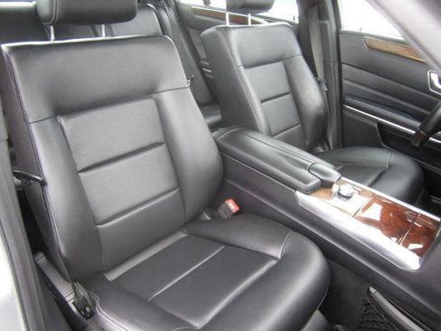 Used 2015 Mercedes-Benz E 350 E350 4MATIC image 16