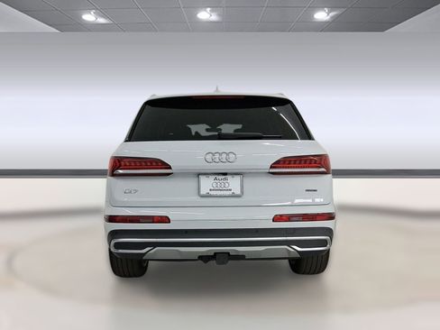 Certified 2024 Audi Q7 3.0T Premium Plus image 10