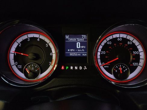 Used 2020 Dodge Grand Caravan GT FWD image 23