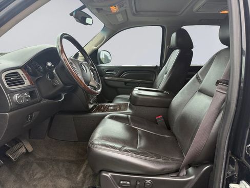 Used 2013 GMC Yukon Denali AWD/4WD image 11