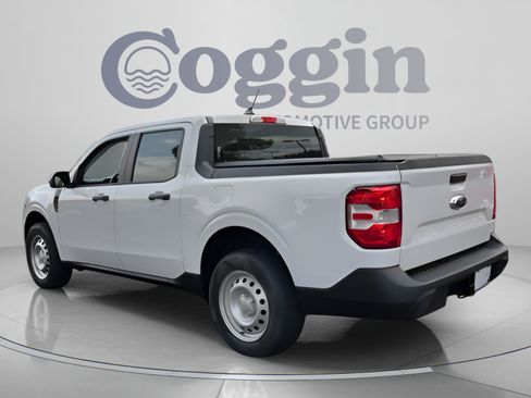 Used 2022 Ford Maverick XL FWD image 3