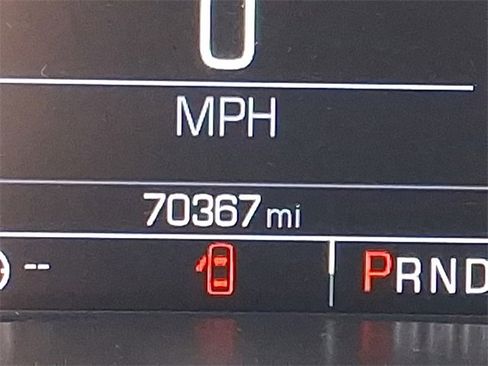 Used 2018 Chevrolet Colorado Z71 w/ Centennial Edition image 20