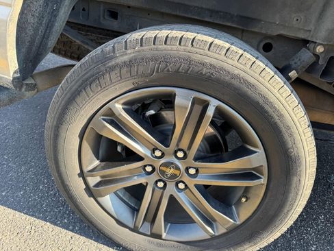 Used 2021 Ford F150 XLT w/ Equipment Group 302A High image 10