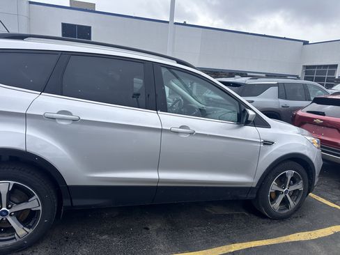 Used 2018 Ford Escape SEL image 10