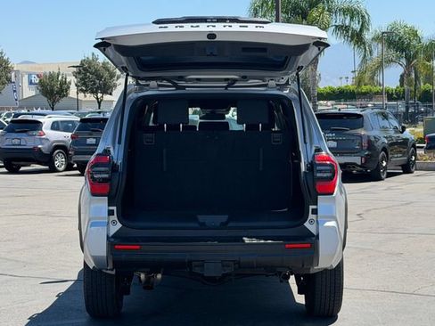Used 2026 Toyota 4Runner SR5 AWD/4WD image 6