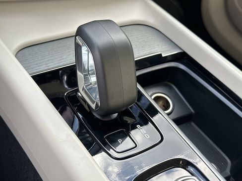 Certified 2025 Volvo XC60 T8 Plus w/ Protection Package Premier image 14