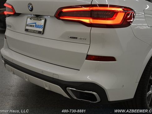 Used 2019 BMW X5 xDrive40i w/ M Sport Package AWD/4WD image 47